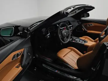 2024 BMW Z4 с пробегом 23 594 км