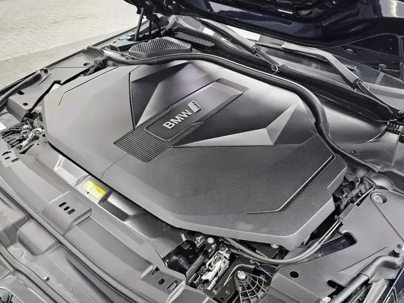 2024 BMW i5 с пробегом 88 611 км