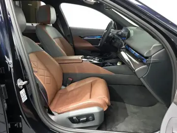 2023 BMW i5 с пробегом 71 399 км