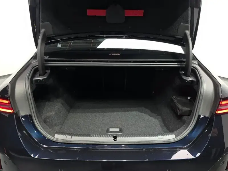 2023 BMW i5 с пробегом 71 399 км