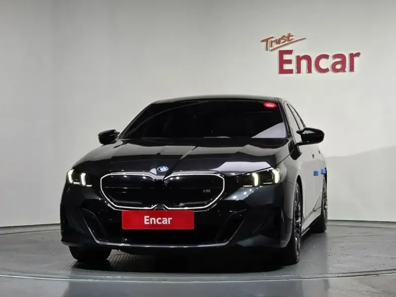 2023 BMW i5 с пробегом 41 159 км
