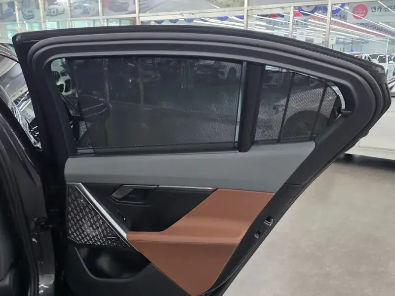 2024 BMW i5 с пробегом 87 587 км