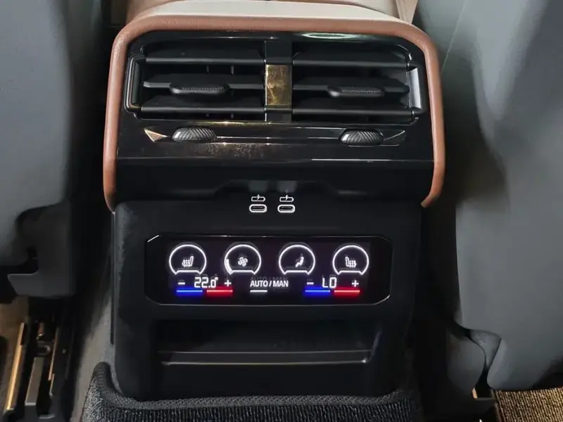 2024 BMW i5 с пробегом 87 587 км