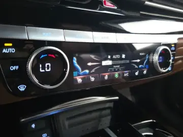 2023 Genesis G80 с пробегом 15 534 км
