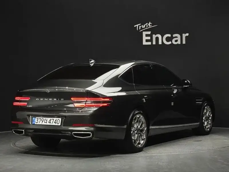 2023 Genesis G80 с пробегом 68 467 км