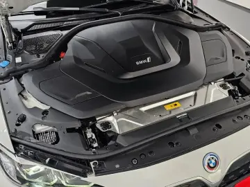2022 BMW i4 с пробегом 62 461 км