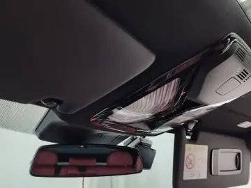 2022 BMW i4 с пробегом 68 060 км