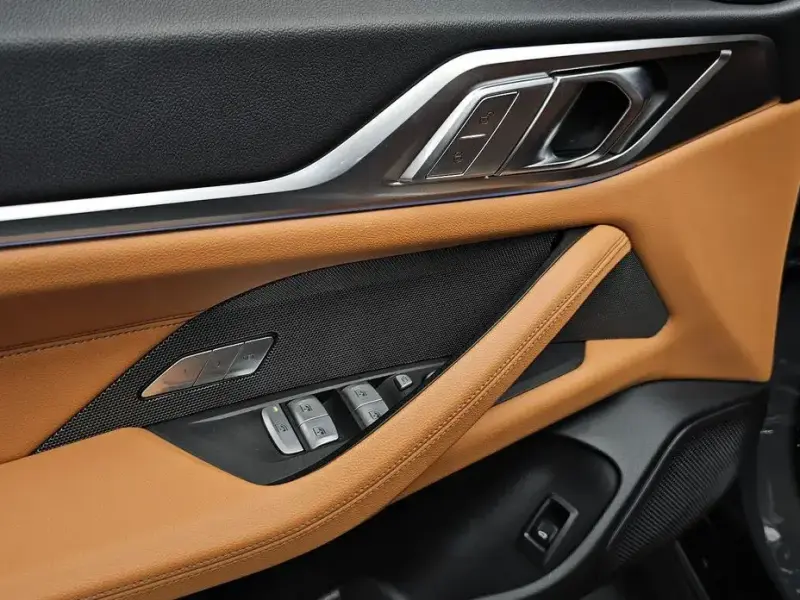 2024 BMW i4 с пробегом 36 983 км