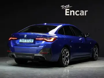2022 BMW i4 с пробегом 34 378 км