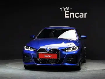 2022 BMW i4 с пробегом 34 378 км