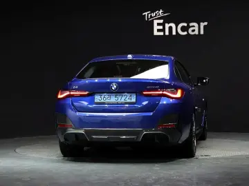 2022 BMW i4 с пробегом 34 378 км