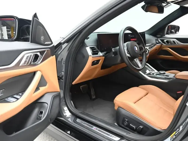 2024 BMW i4 с пробегом 10 358 км