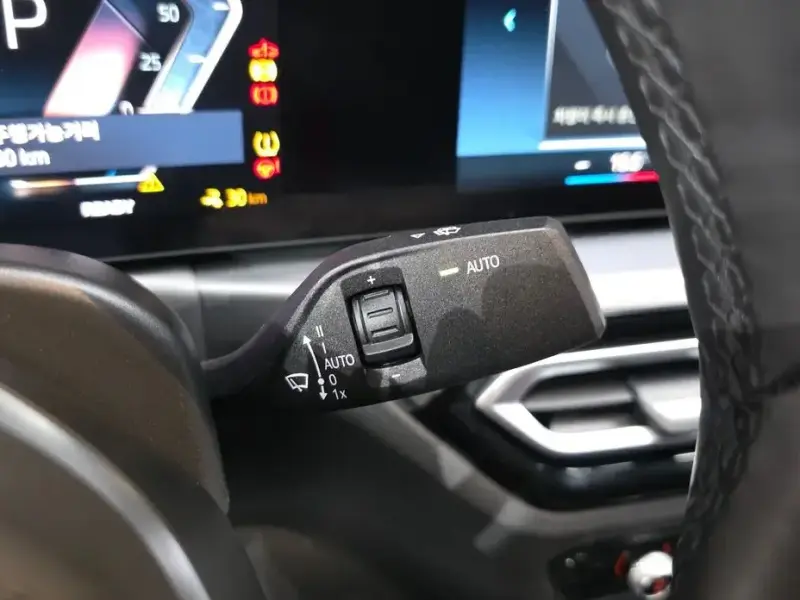 2022 BMW i4 с пробегом 34 378 км