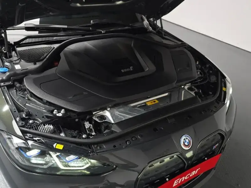 2024 BMW i4 с пробегом 90 880 км