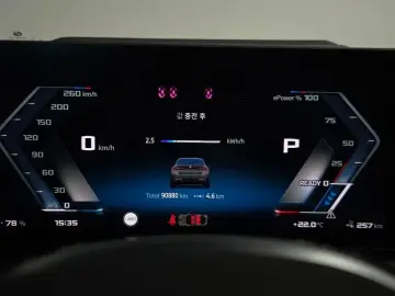 2024 BMW i4 с пробегом 90 880 км