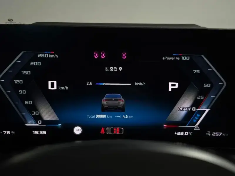 2024 BMW i4 с пробегом 90 880 км