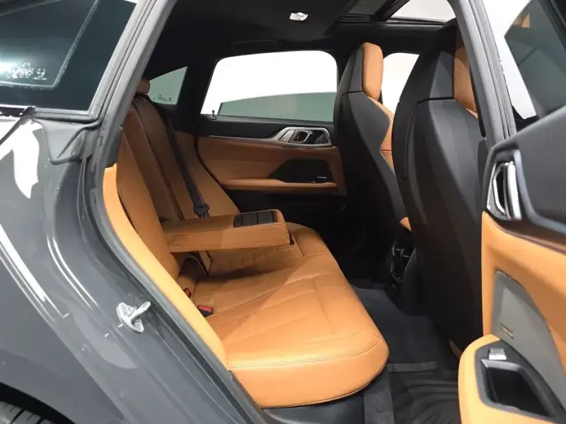 2024 BMW i4 с пробегом 90 880 км