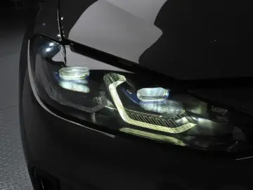 2024 BMW i4 с пробегом 90 880 км