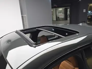 2024 BMW i4 с пробегом 90 880 км