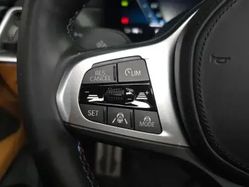 2024 BMW i4 с пробегом 90 880 км