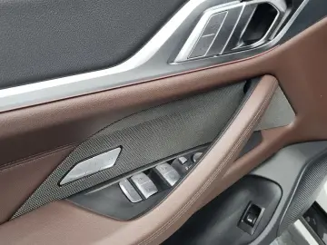 2023 BMW i4 с пробегом 37 284 км