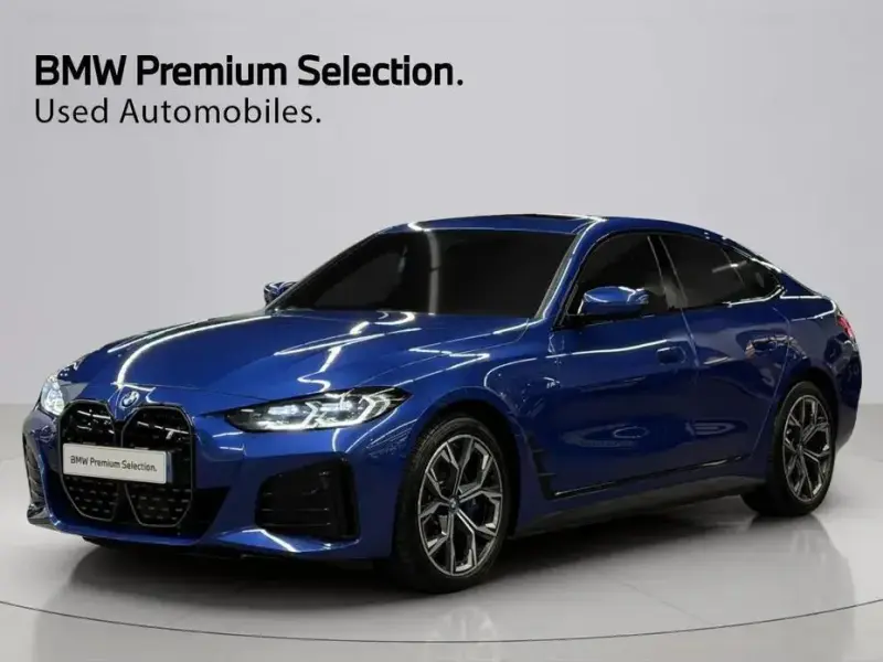 2024 BMW i4 с пробегом 35 880 км