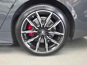 2024 BMW i4 с пробегом 49 941 км