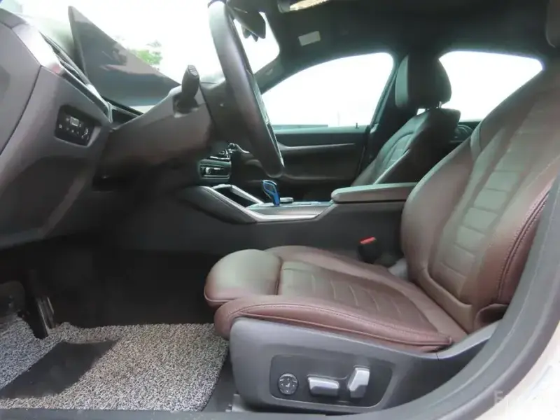 2023 BMW i4 с пробегом 99 514 км