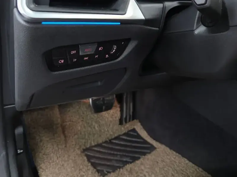 2022 BMW i4 с пробегом 35 316 км