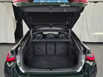 2022 BMW i4 с пробегом 35 316 км