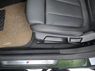 2022 BMW i4 с пробегом 35 316 км