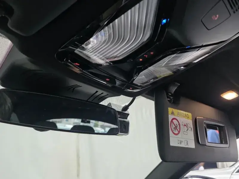 2022 BMW i4 с пробегом 35 316 км