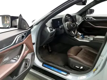 2022 BMW i4 с пробегом 119 100 км