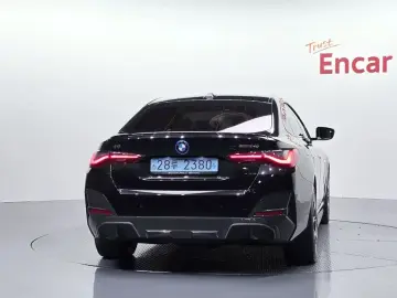 2022 BMW i4 с пробегом 46 102 км
