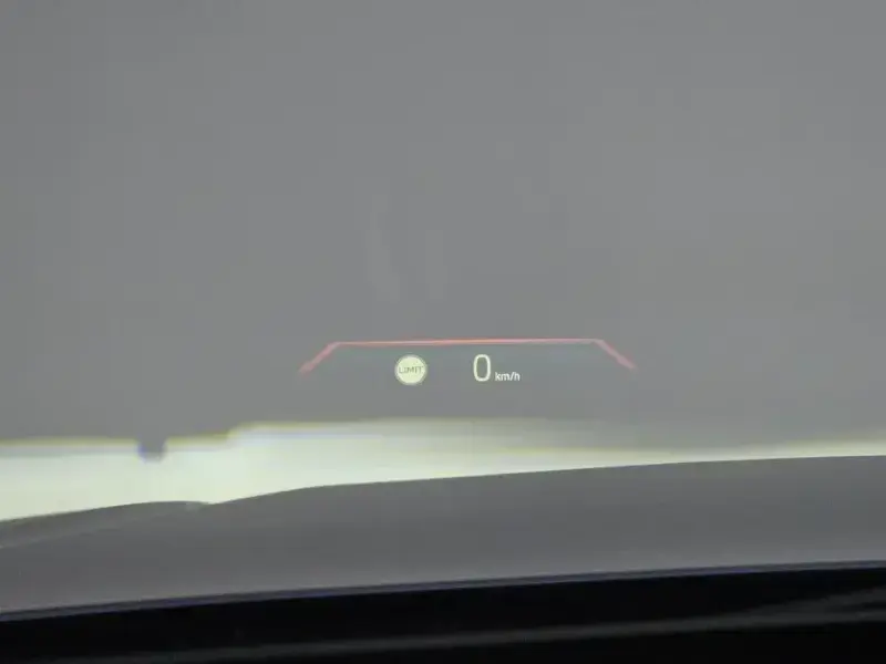 2022 BMW i4 с пробегом 39 485 км