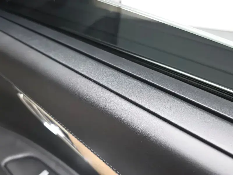 2023 Genesis GV80 с пробегом 33 056 км