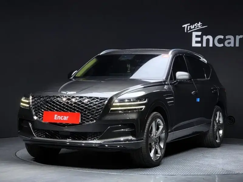 2023 Genesis GV80 с пробегом 30 146 км