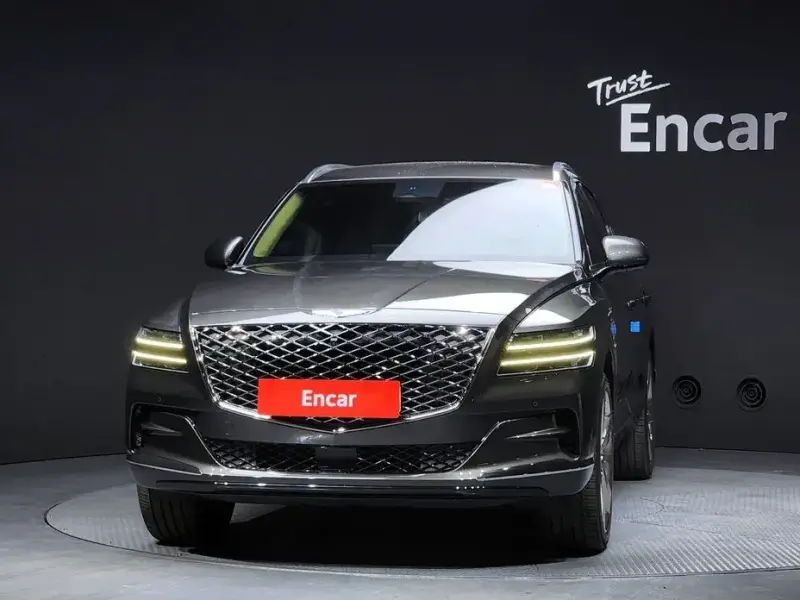 2023 Genesis GV80 с пробегом 30 146 км