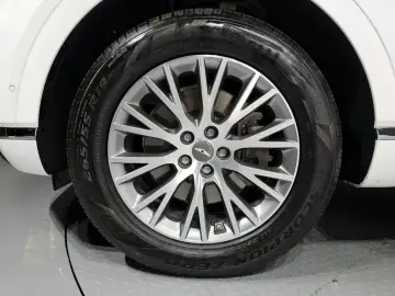 2023 Genesis GV80 с пробегом 50 967 км