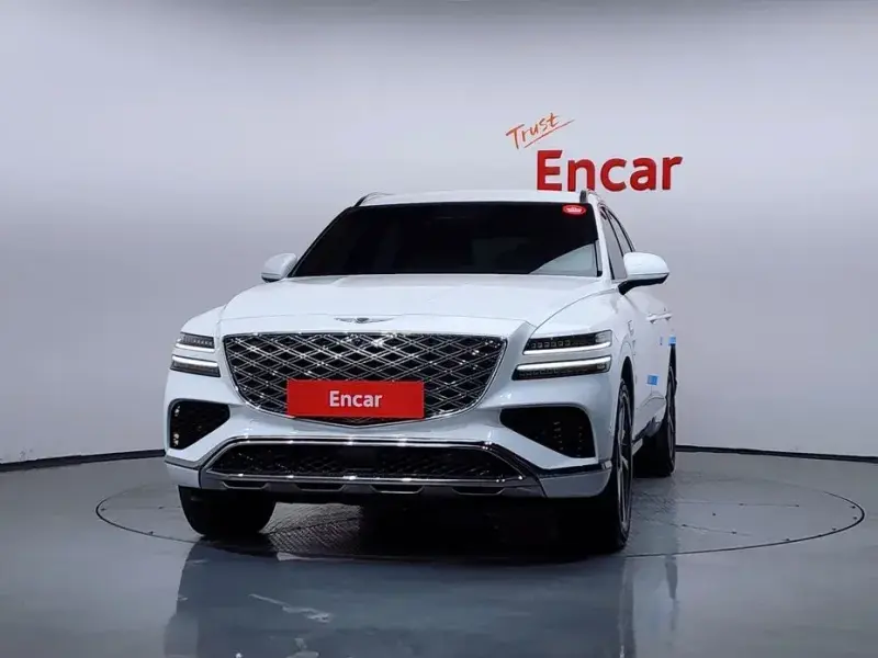 2023 Genesis GV80 с пробегом 32 128 км