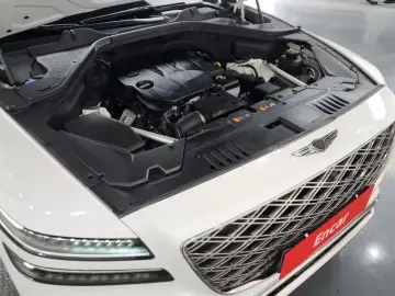 2023 Genesis GV80 с пробегом 32 128 км