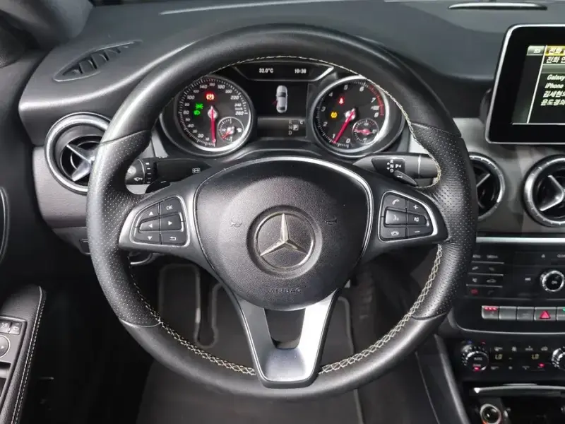 2016 Mercedes-Benz CLA с пробегом 127 041 км