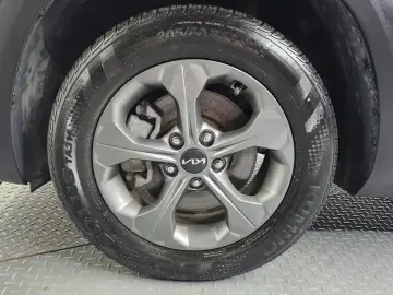 2024 Kia Seltos с пробегом 46 888 км