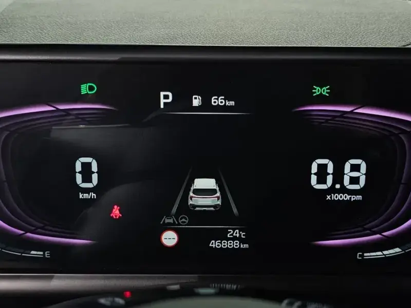 2024 Kia Seltos с пробегом 46 888 км