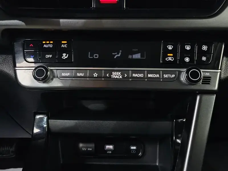 2024 Kia Seltos с пробегом 46 888 км
