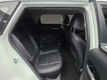 2023 Kia Seltos с пробегом 38 795 км