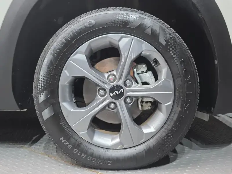 2023 Kia Seltos с пробегом 38 795 км