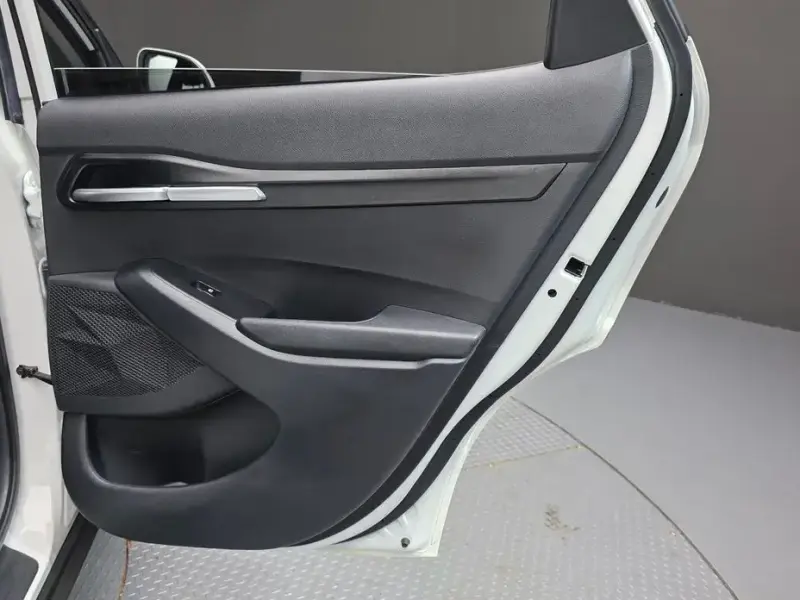 2023 Kia Seltos с пробегом 38 795 км