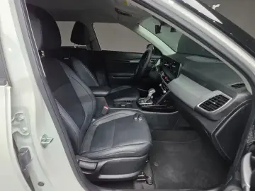 2023 Kia Seltos с пробегом 38 795 км