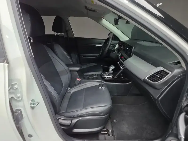 2023 Kia Seltos с пробегом 38 795 км